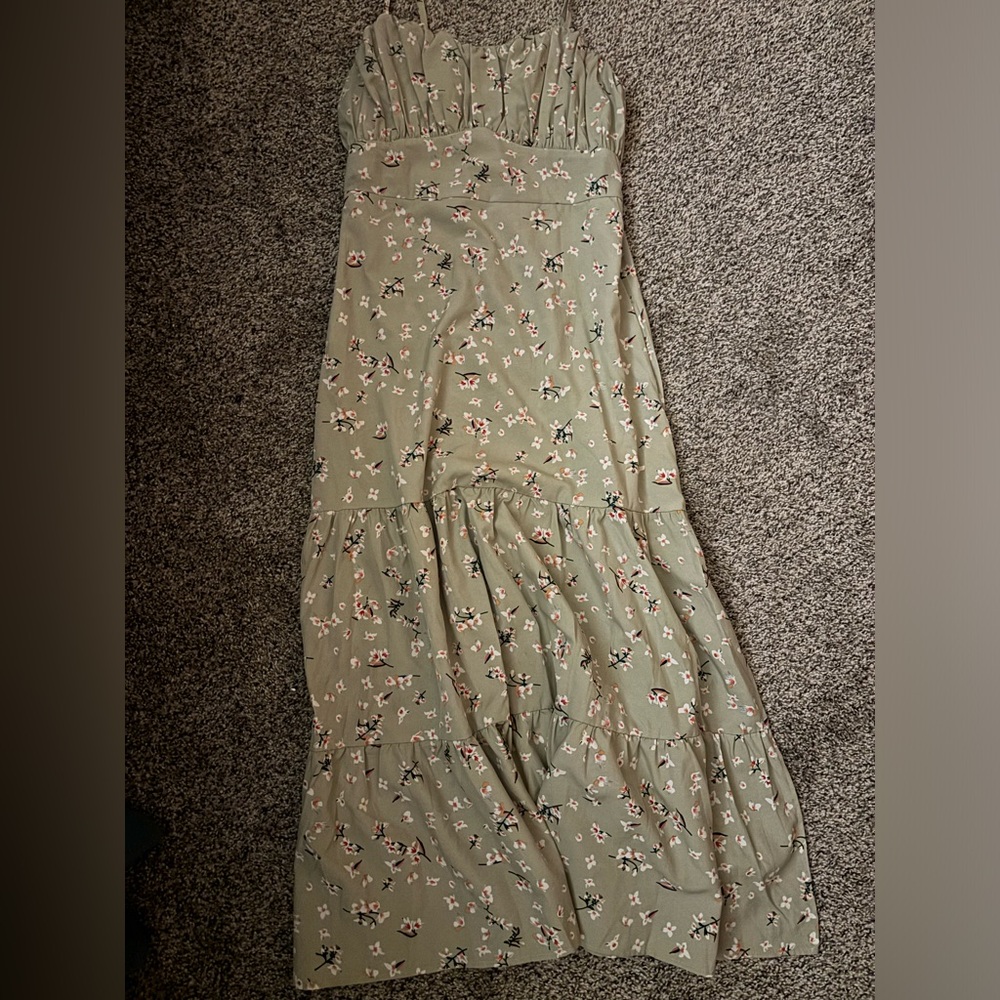 Floral size medium midi SHEIN dress with slit